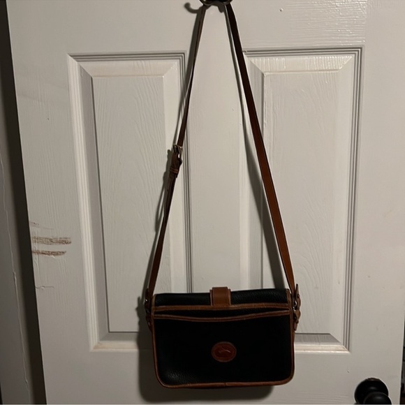 Dooney & Bourke bag - Picture 5 of 11